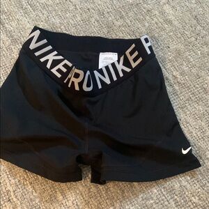 Nike Black Athletic Shorts Moisture-Wicking Mid-Thigh